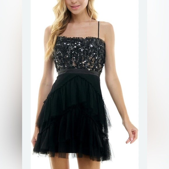 City Studios NWOT Size 1/2 Juniors Paillettes Mini Fit & Flare Dress - Picture 1 of 6